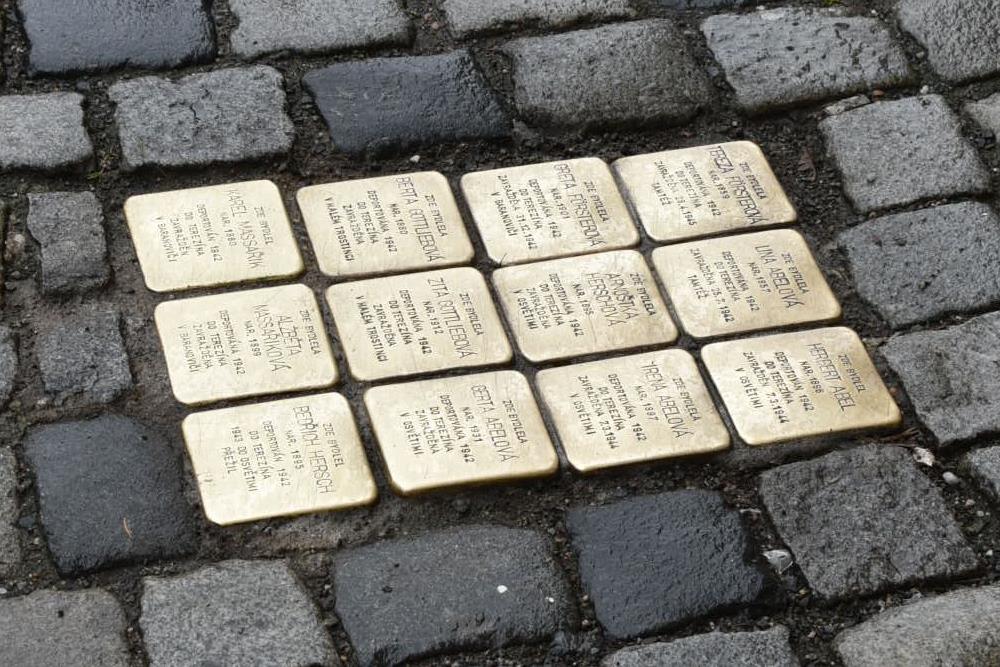 Stolpersteine Komenskho 862/7