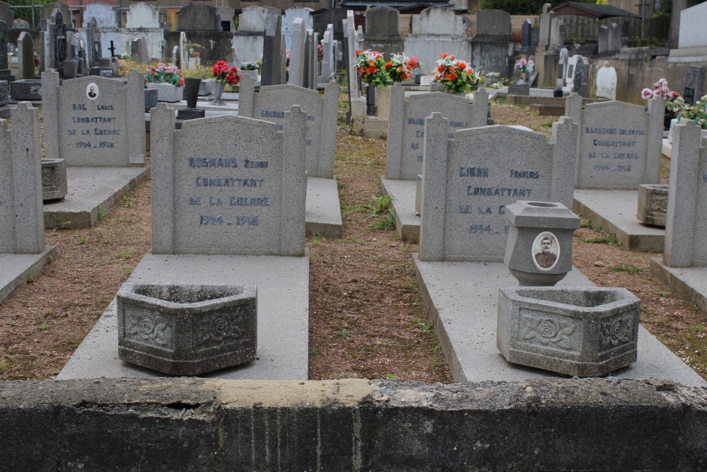 Belgian Graves Veterans Châtelineau Cimetière de Taillis-Pré #4
