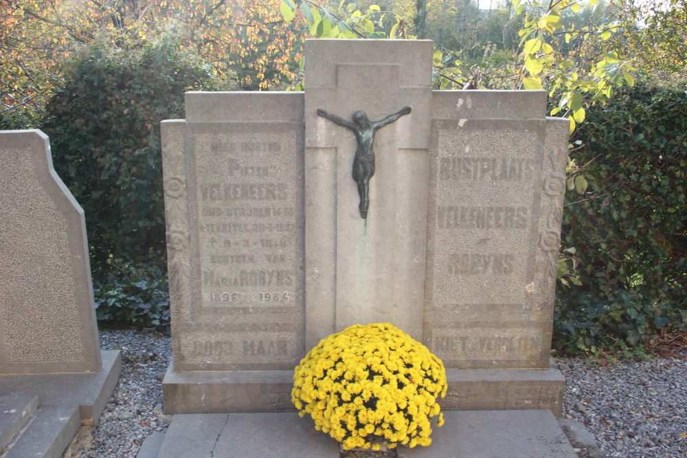 Belgian Graves Veterans Kuttekoven