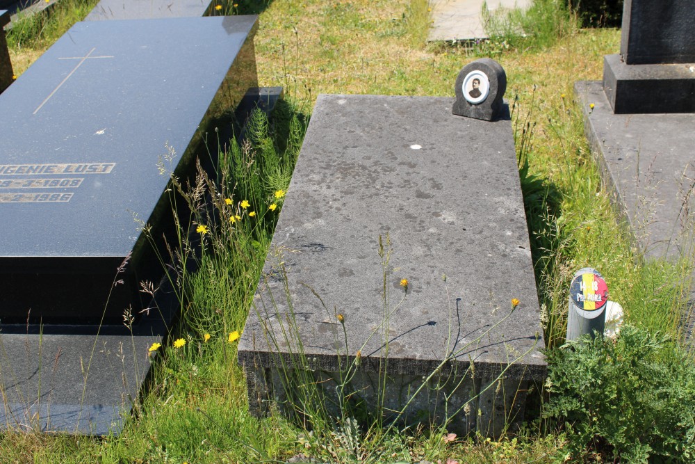 Belgian War Graves Sint-Andries #2