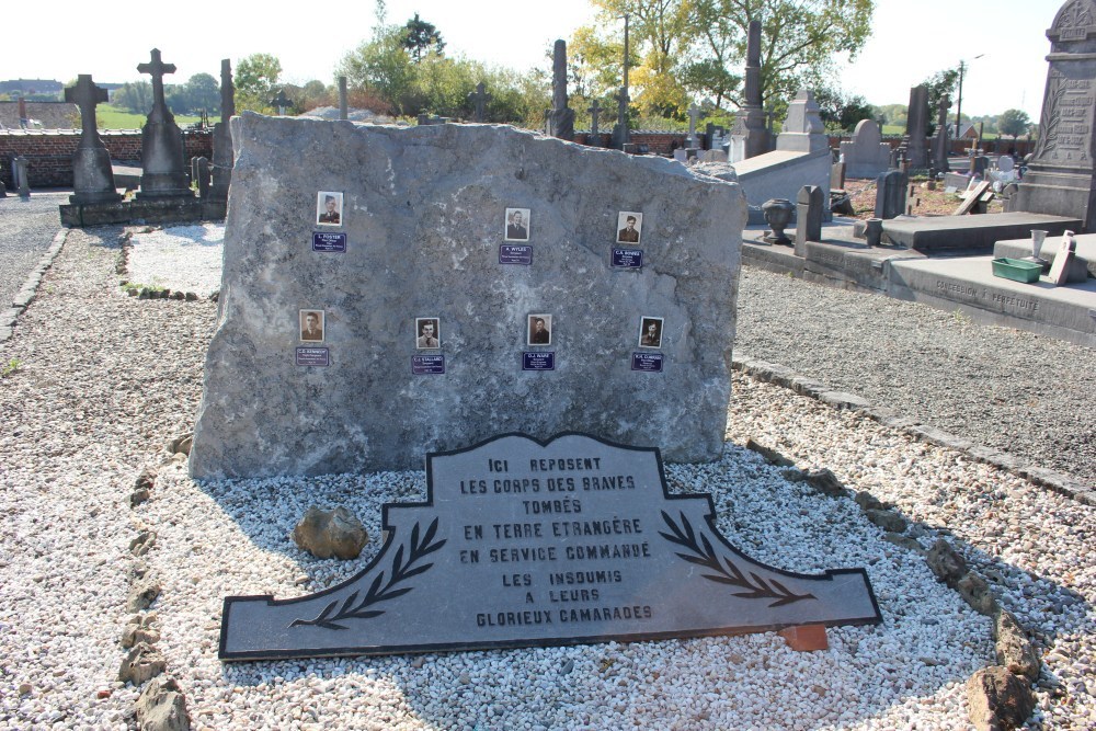 Monument Bemanning Lancaster I R5728 VN-L 50 Sqn. #1