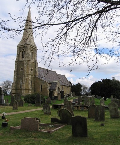 Oorlogsgraf van het Gemenebest St Oswald Churchyard #1