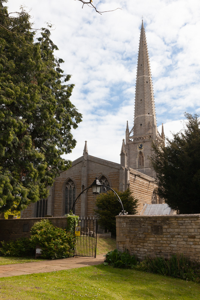 Commonwealth War Graves St. Vincent Churchyard