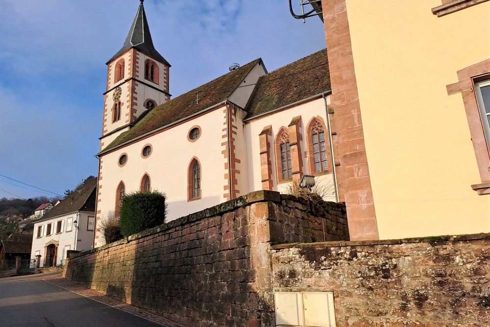 War Memorial Oberbronn #1