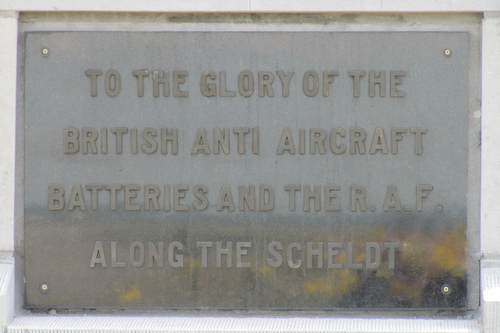 Britisch War Monument Doel #2