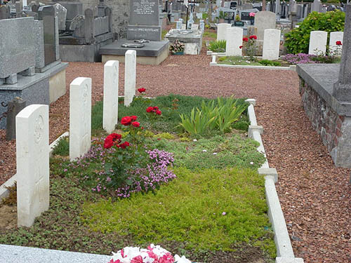 Commonwealth War Graves Isbergues #1