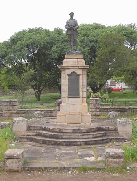 Oorlogsmonument Cathcart #1