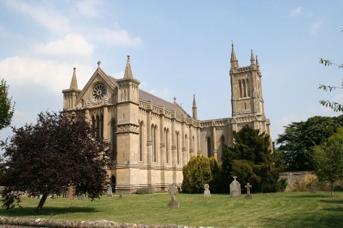 Commonwealth War Graves Holy Trinity Churchyard