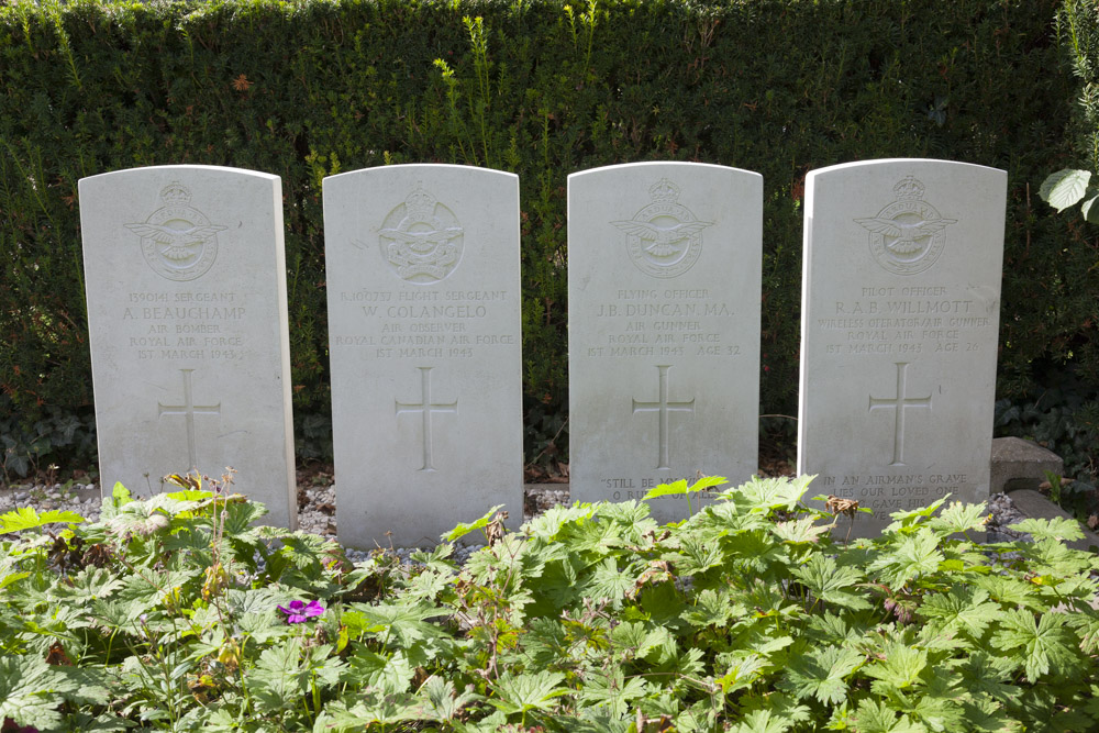 Commonwealth War Graves General Cemetery Wilp #3