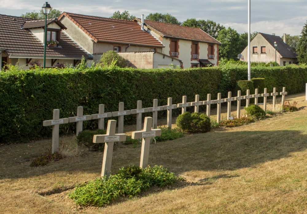Franse Oorlogsgraven Saint-Imoges