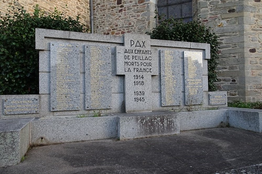 Oorlogsmonument Peillac #1