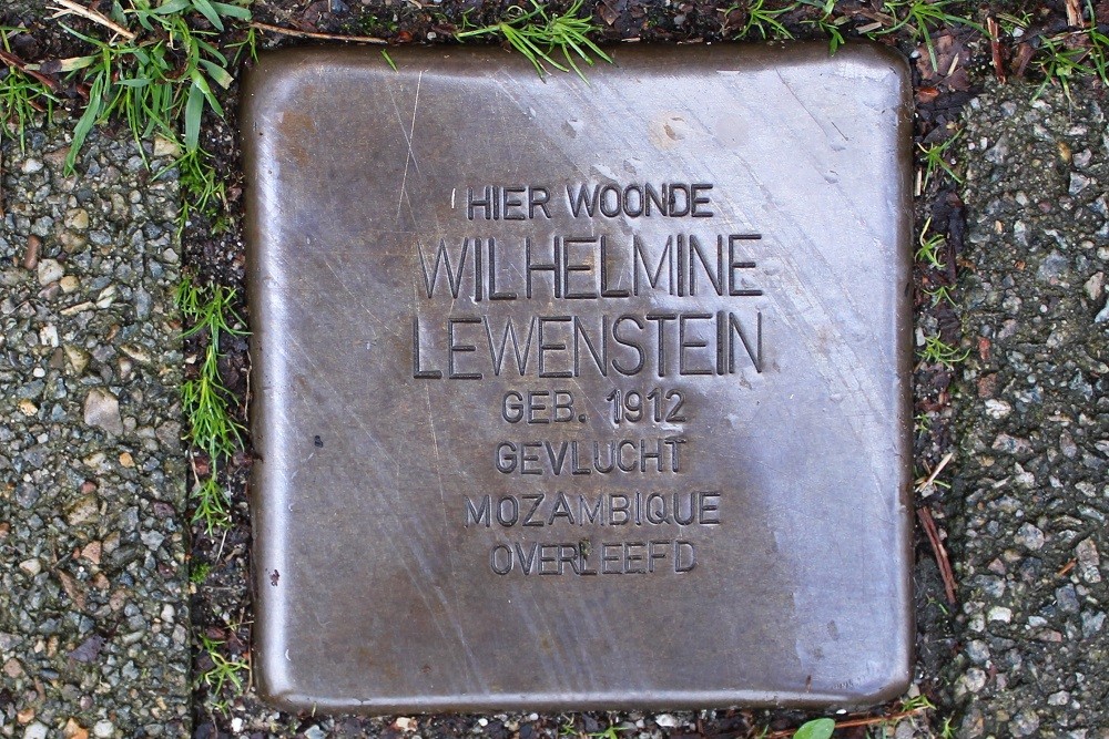 Stolperstein Bachplein 13 #1