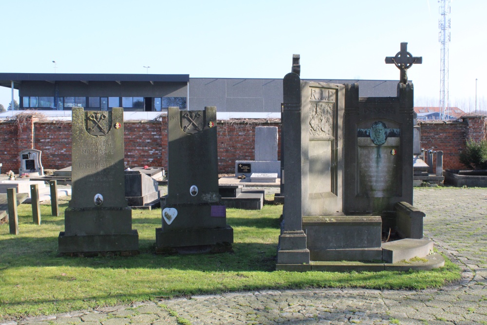 Belgische Oorlogsgraven Moerbeke-Waas