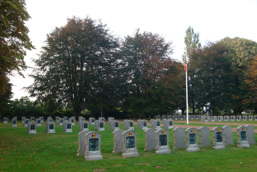 Belgische Oorlogsbegraafplaats Halen #4