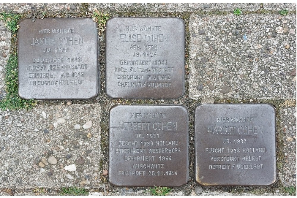 Stumbling Stones Herzogenstraße 8 #2