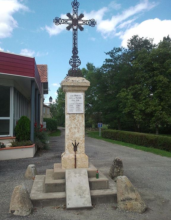 Monument Eerste Wereldoorlog Boucagnres #1