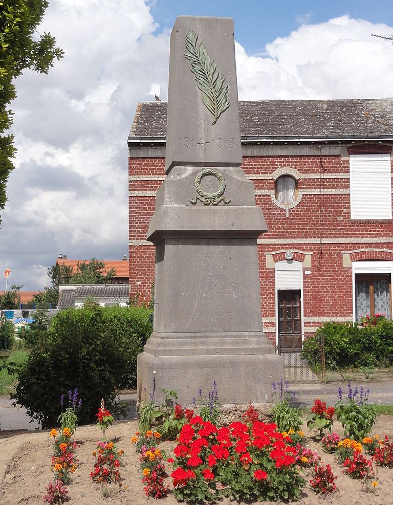 Monument Eerste Wereldoorlog Douchy #1
