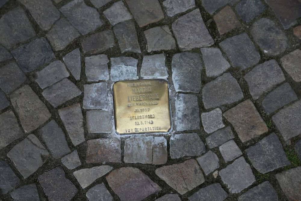 Stolperstein Pariser Platz 7