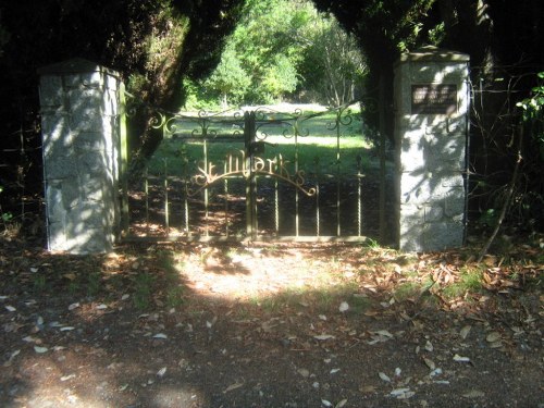 Commonwealth War Grave Ganges St. Marks Anglican Church Cemetery #1