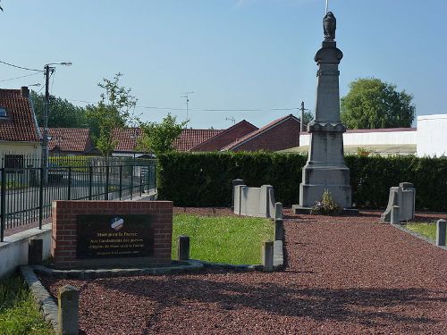 War Memorial Hasnon #1