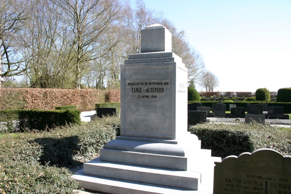 Nederlandse Oorlogsgraven Gemeentelijke Begraafplaats