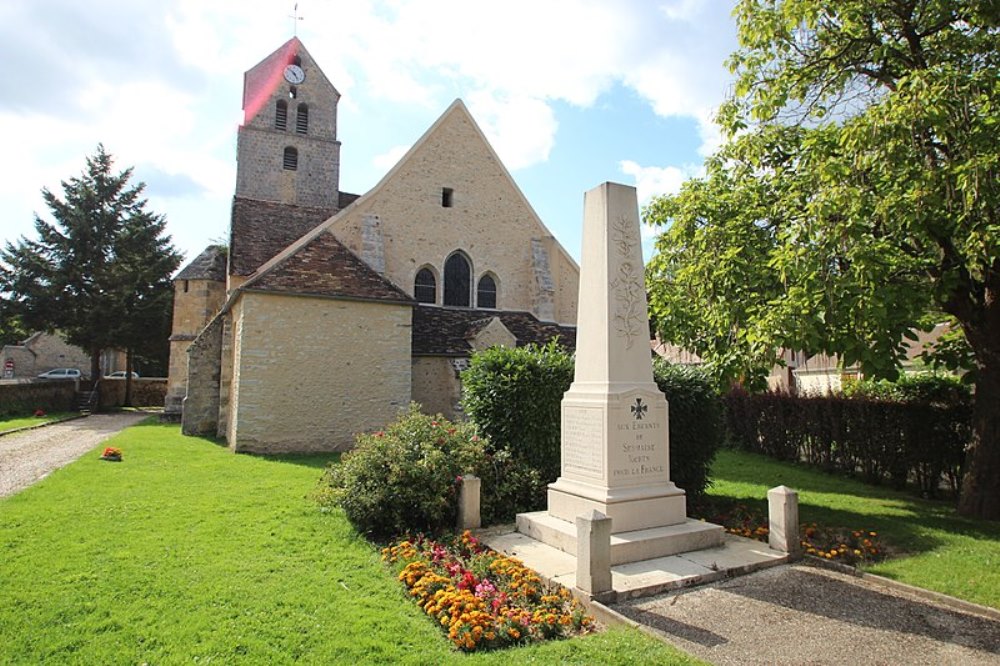 War Memorial Sermaise #1
