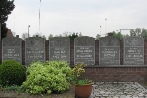 Monument Civilian Victims Kwadendamme #4