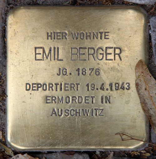 Stolpersteine Pariser Strae 47