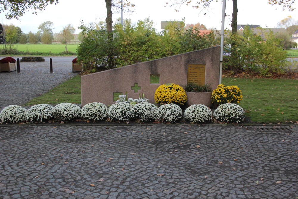 War Memorial Wetteren Cemetery Voorde #1