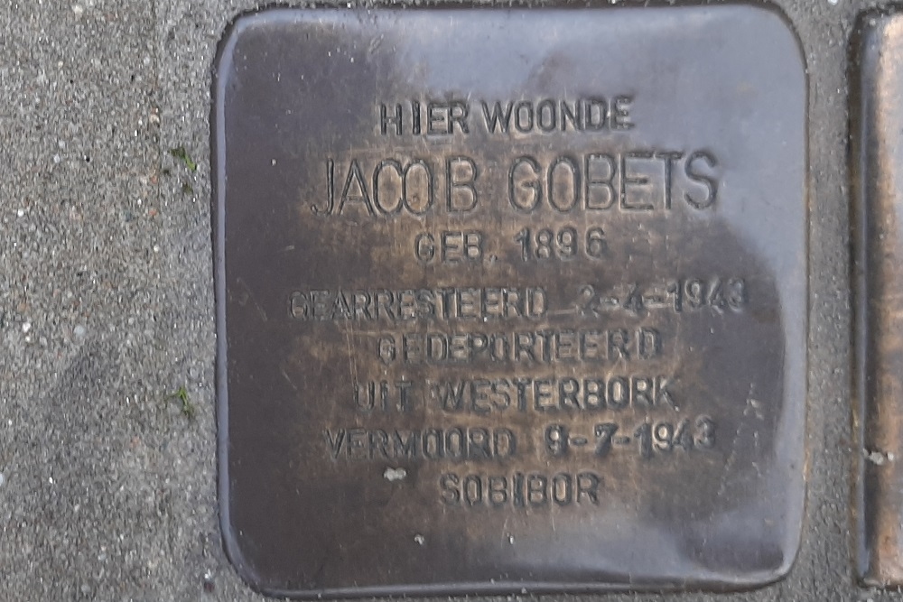 Stolpersteine Veeteeltstraat 104 #2