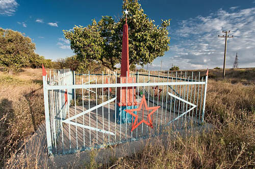 Former Execution Site Tryetiy Samostroy #1