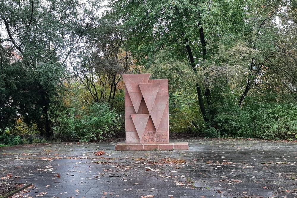 Monument Verzetsstrijders Berlijn-Prenzlauer Berg #1