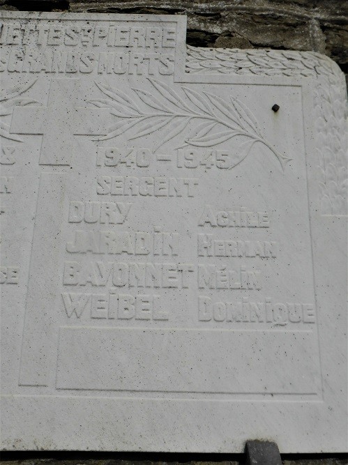 War Memorial Louette-St. Pierre #5