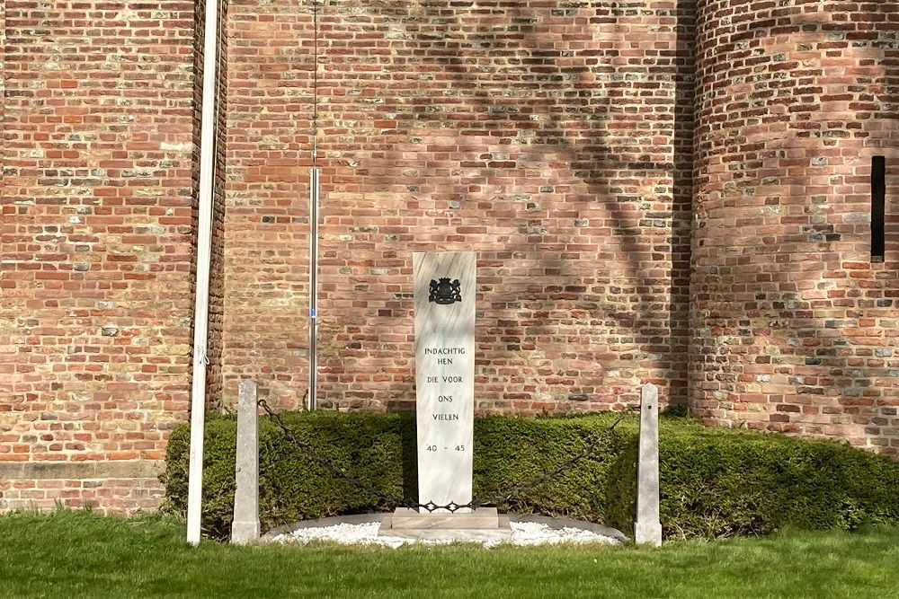 Oorlogsmonument Oostkapelle