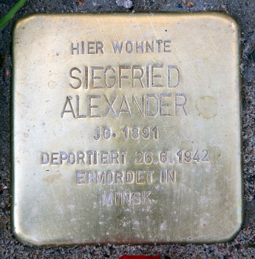 Stumbling Stones Hewaldstraße 2 #1