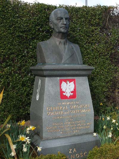 Monument Generaal Władysław Sikorski #1