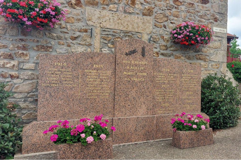 War Memorial Aveize #4