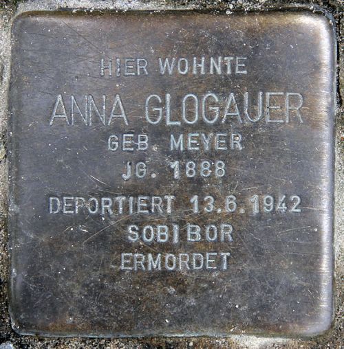 Stolpersteine Württembergische Straße 40 #1