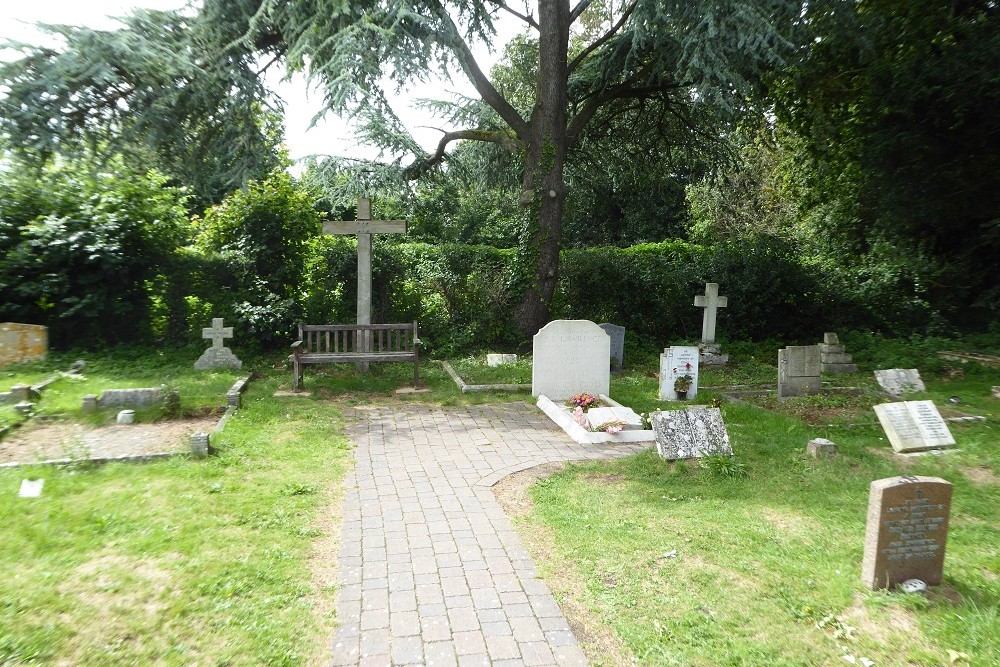 Grave of T.E. Lawrence, Moreton Church Cemetery #2