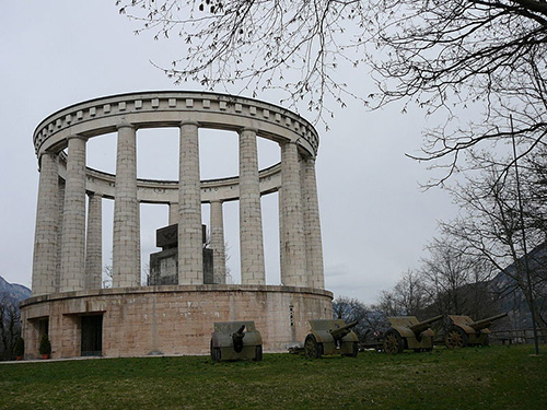 Mausoleum of Cesare Battisti #1