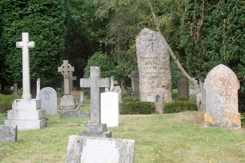 Commonwealth War Graves St. Michael Churchyard