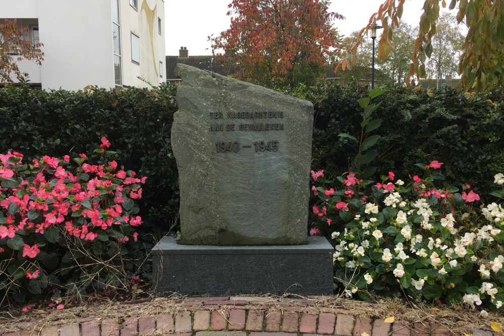 War Memorial Kortenhoef #2