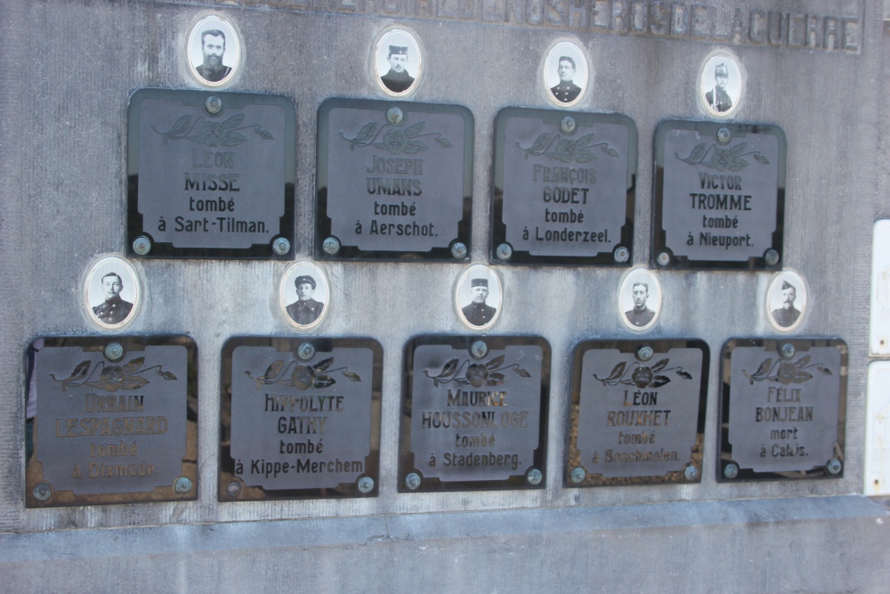 War Memorial Cemetery Ferrires #2