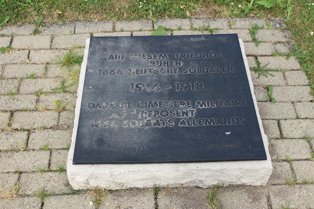 Duitse Oorlogsbegraafplaats Dun-sur-Meuse #3