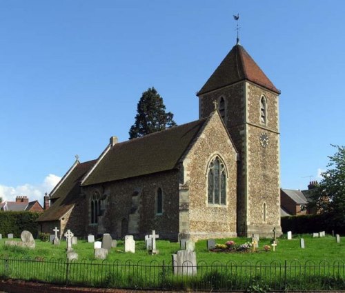 Oorlogsgraf van het Gemenebest St. Peter Churchyard