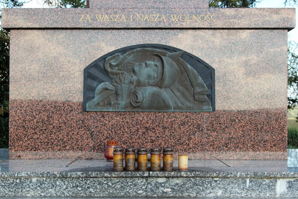War Memorial Polish Volunteers #4
