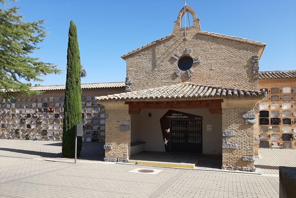 Nationalist memorial chapel Cementerio de Torrero