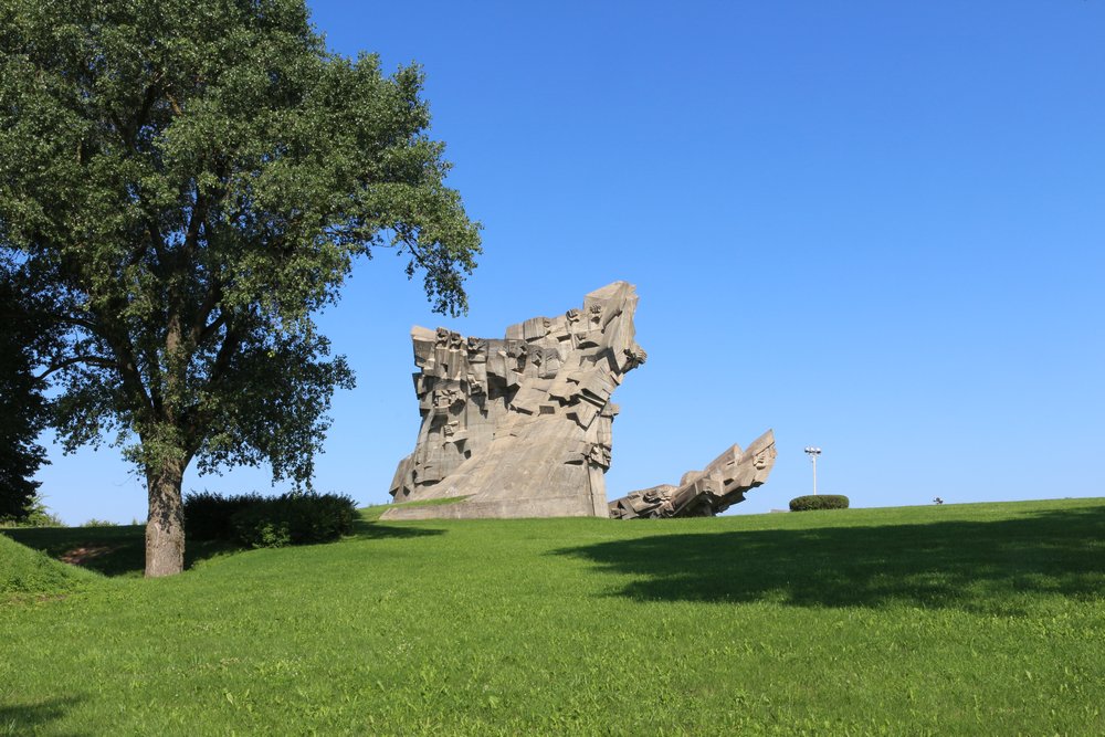 Holocaust Monument Kaunas #4