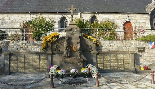 War Memorial Guipavas #1