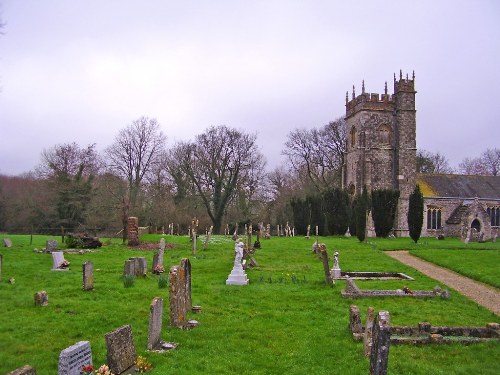 Oorlogsgraven van het Gemenebest St. Laurence Churchyard